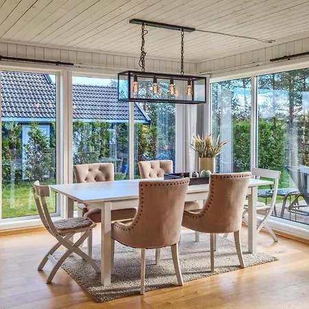 Gorgeous In With Wifi Feriehus
