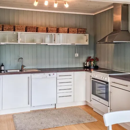 Holiday home Gorgeous In With Wifi Risor